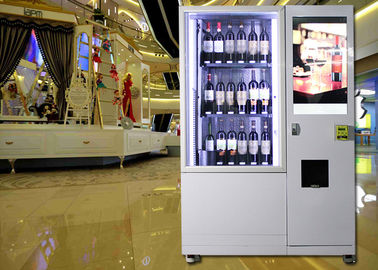 上限のエレベーターのワインの自動販売機、リモート・コントロール システムが付いている飲み物の自動販売機